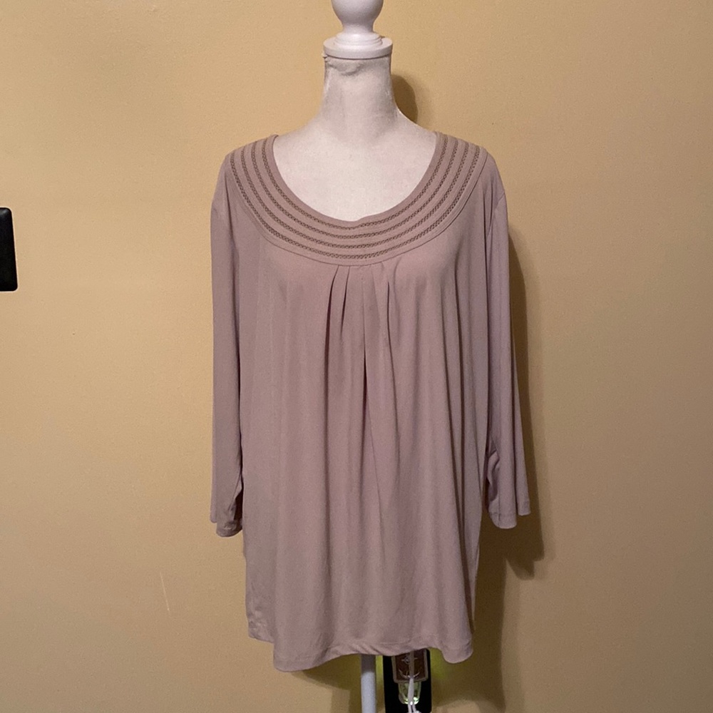 Susan Graver top